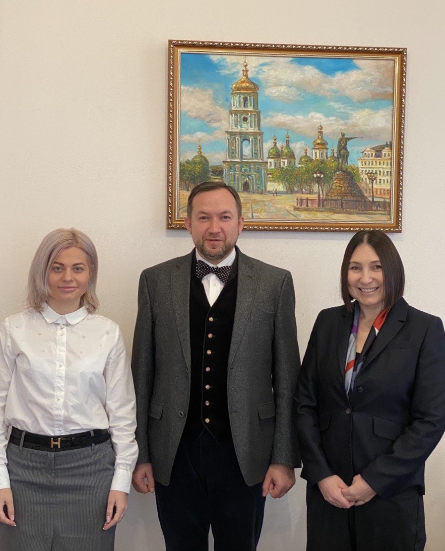 Відбулася робоча зустріч декана факультету міжнародних відносин НАУ з Головою Всеукраїнського проєкту «Жінки в науці: соціальний вимір»